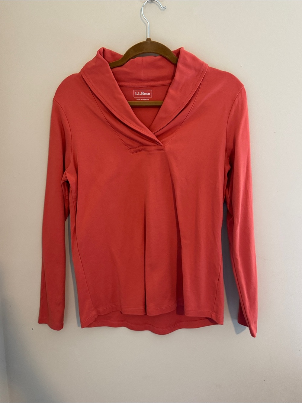 L.L. Bean Women's Coral Shawl-Collar Long Sleeve Top